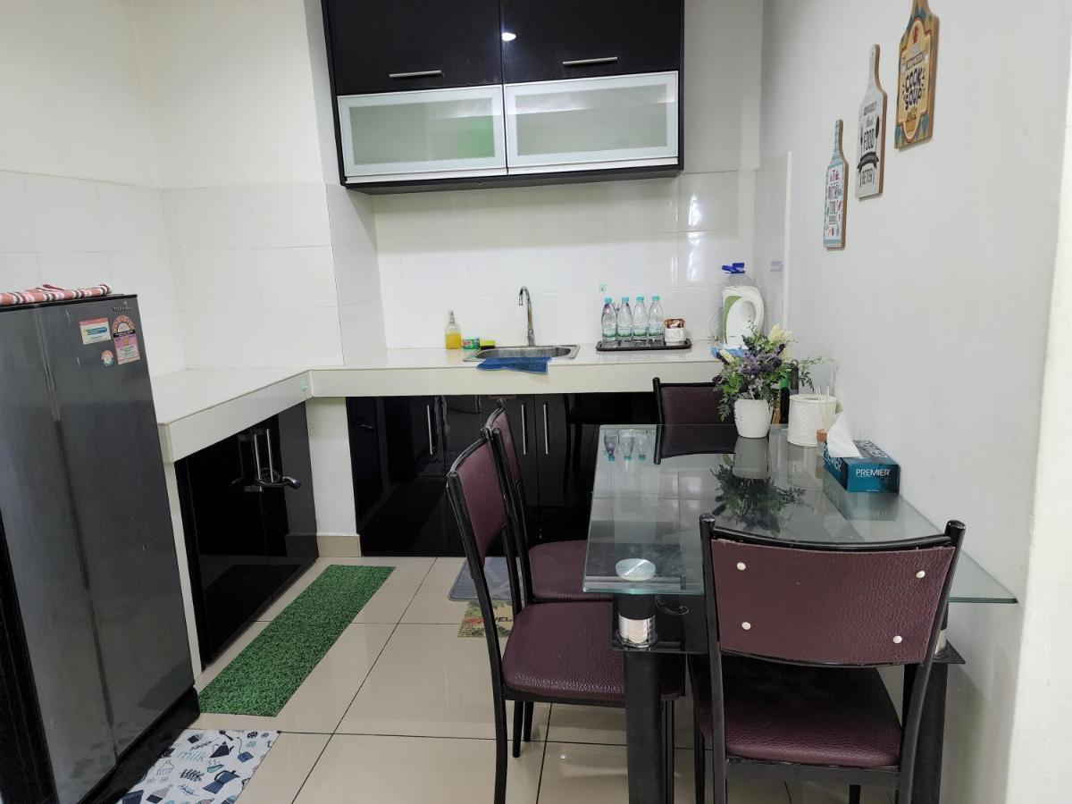 The Viana Apartment IV Kota Bharu Exterior photo